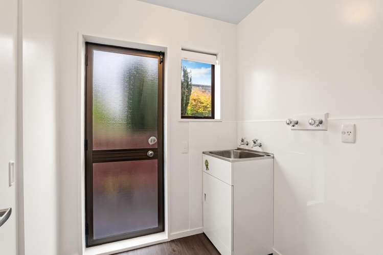 2/146 Stanmore Road Linwood_12