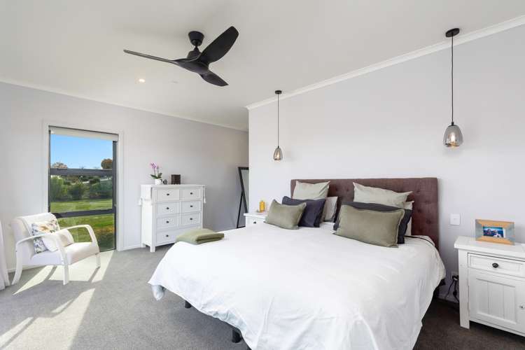 73 Galeo Road Redwood Valley_15