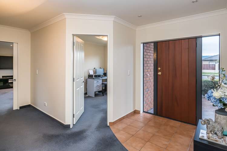 96 Guildford Drive Paraparaumu Beach_2