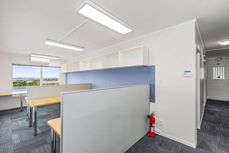 1 Lydia Avenue Northcote_3
