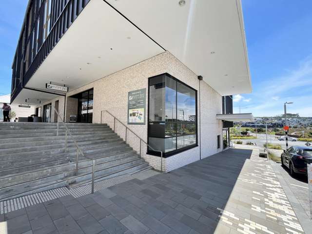 R7 Long Bay Village, Glenvar Ridge Long Bay_3