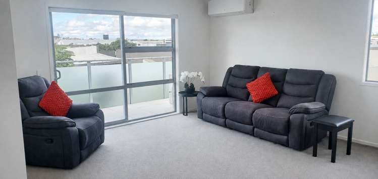 86A Rockfield Road Penrose_3