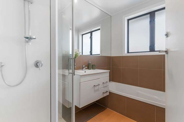 12 Radcliffe Street Glen Innes_17