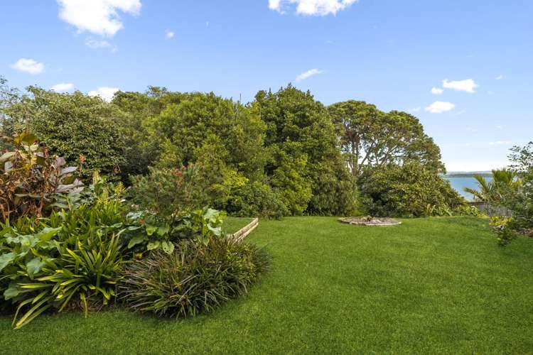 48 Ronald Avenue Glenbrook_20