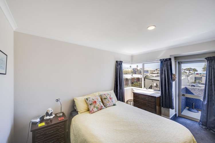 14/182 Charles Street Westshore_6