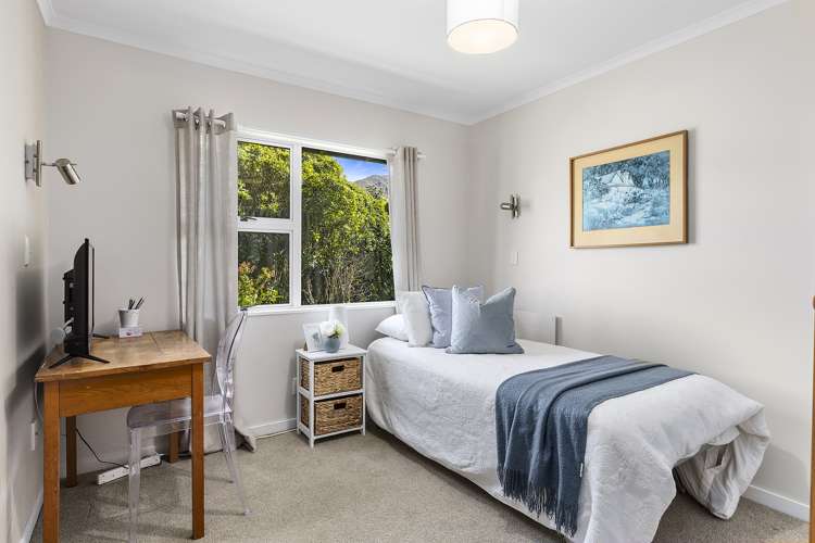 22 John Witton Drive Crofton Downs_12