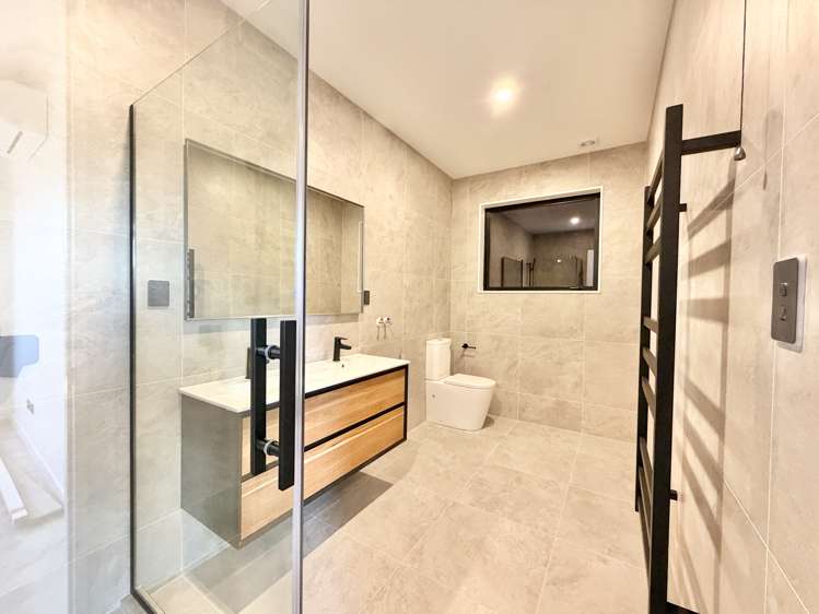 36 Skulander Crescent Millwater_11