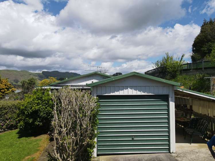 13 Whiteley Place Kawhia_17