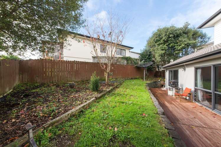 80 Seabrook Avenue New Lynn_14