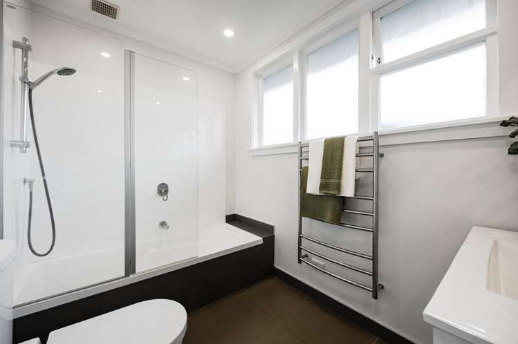 1/61 Aranui Road Mount Wellington_12