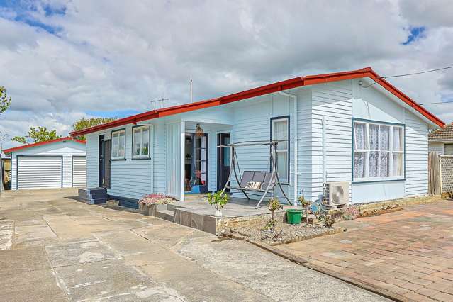 1028 Campbell Street Raureka_1