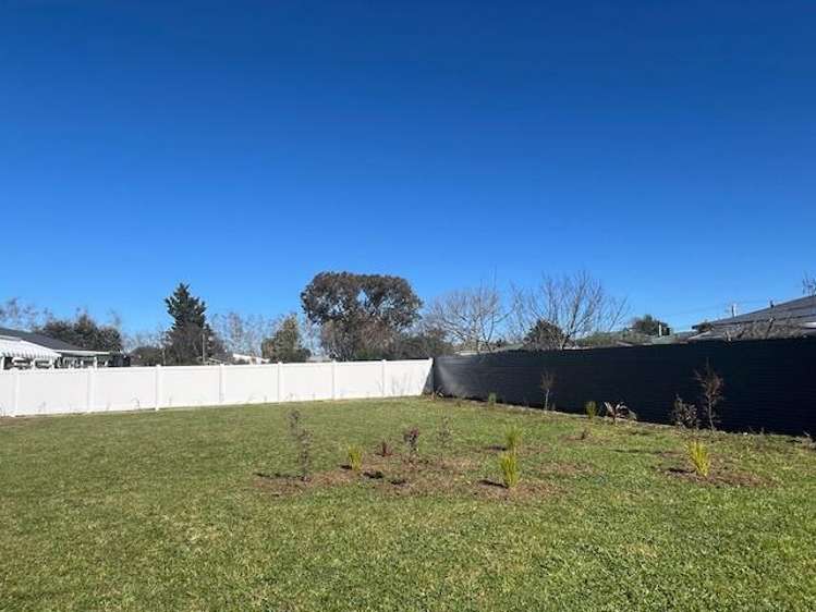 409A High Street South Carterton_10