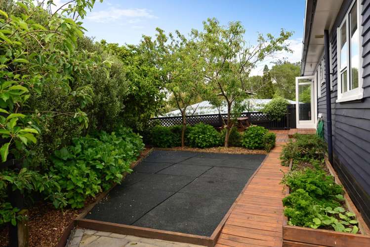 34 Aberfoyle Street Dinsdale_23