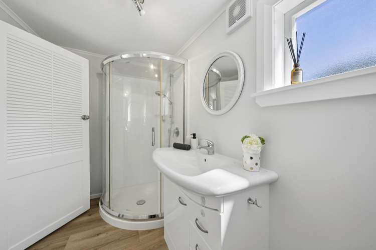 7 Udy Street Petone_8