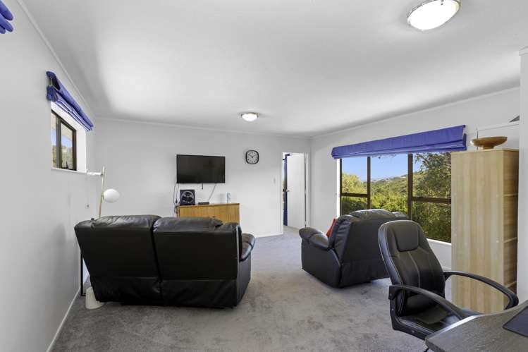 10 Otira Grove Kelson_20