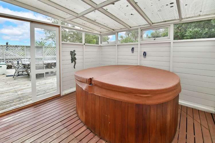 38 Thorburn Avenue Red Beach_17