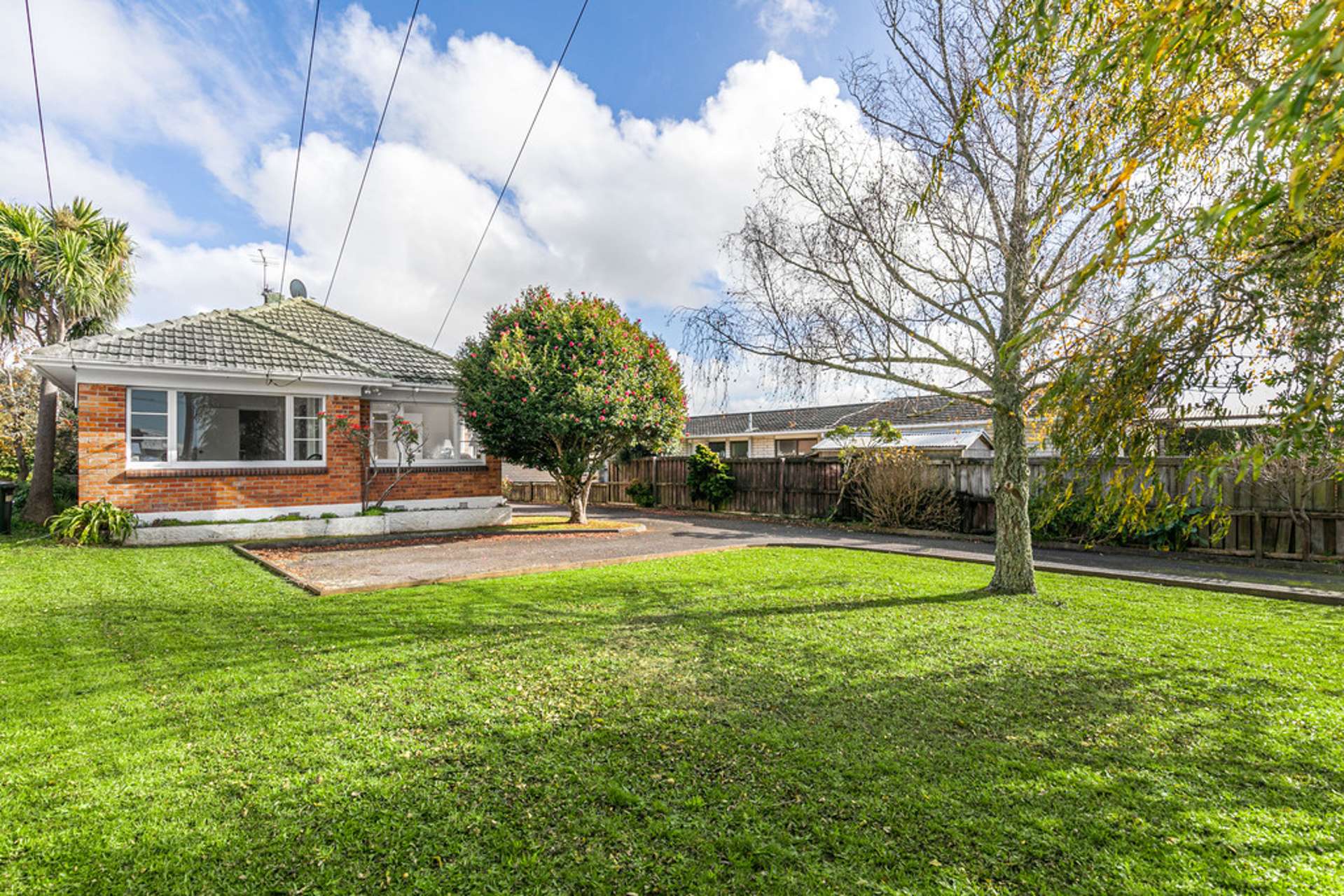 1321 Dominion Road Mount Roskill_0