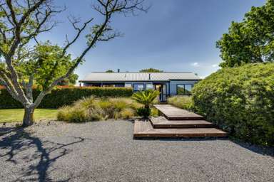 34 Tuki Tuki Road_4