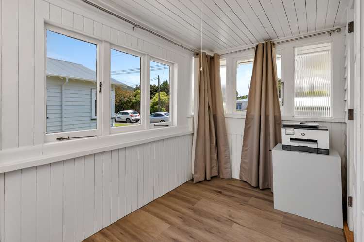 2 Taylor Road Kamo_9