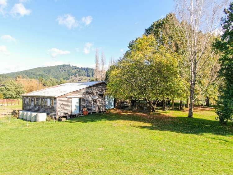 1541 Dovedale Road Thorpe_14