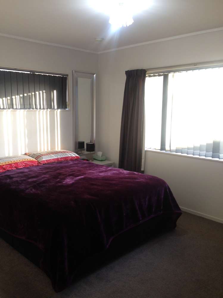 102 Langiola Drive Favona_5