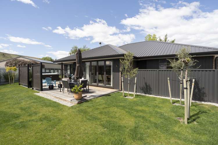 1 Albert Drive Clyde_24