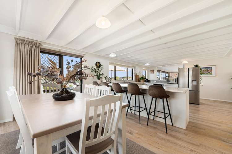 8 Roore Street Foxton Beach_20