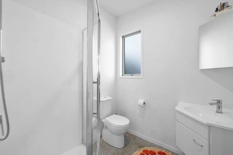 75 Links Drive Waiwhakaiho_22