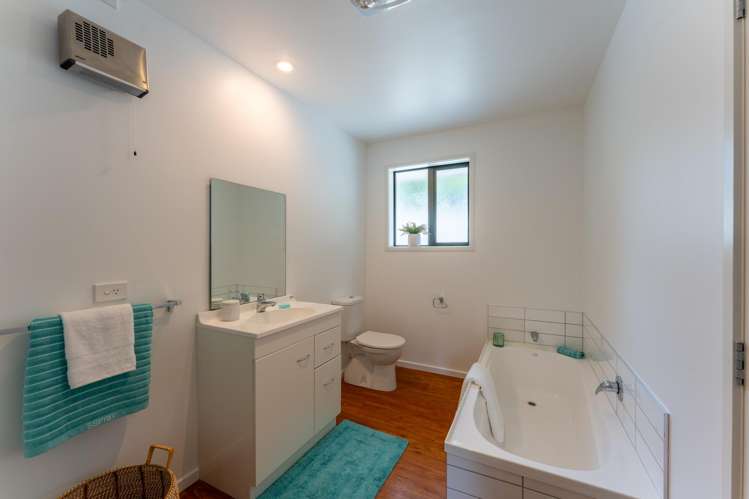 20 Apsley Street Glenwood_10