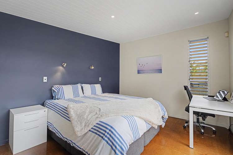 3 Ajax Head Pauanui_11