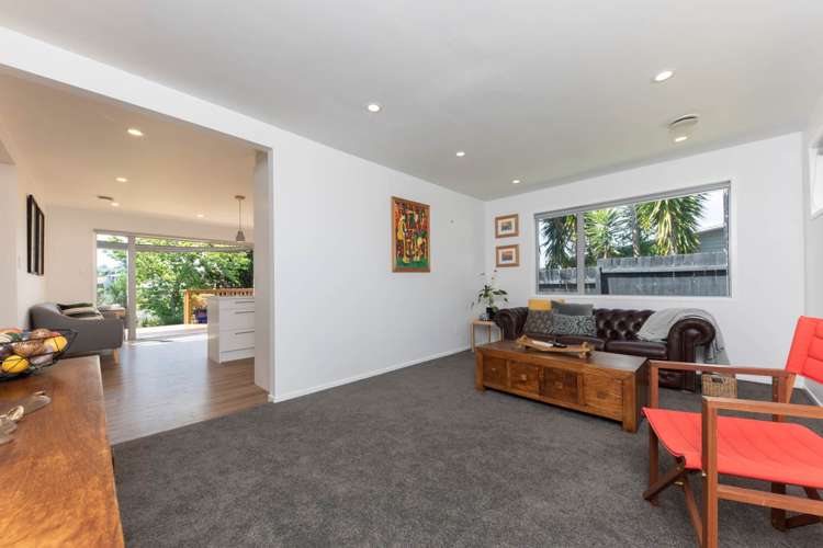 60 Fairmount Road Titirangi_5
