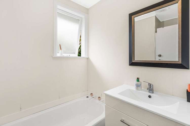 1 Dampier Ave Awapuni_13