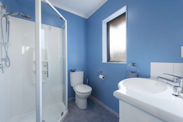 46 Percy Kinsman Crescent Riverstone Terraces_9