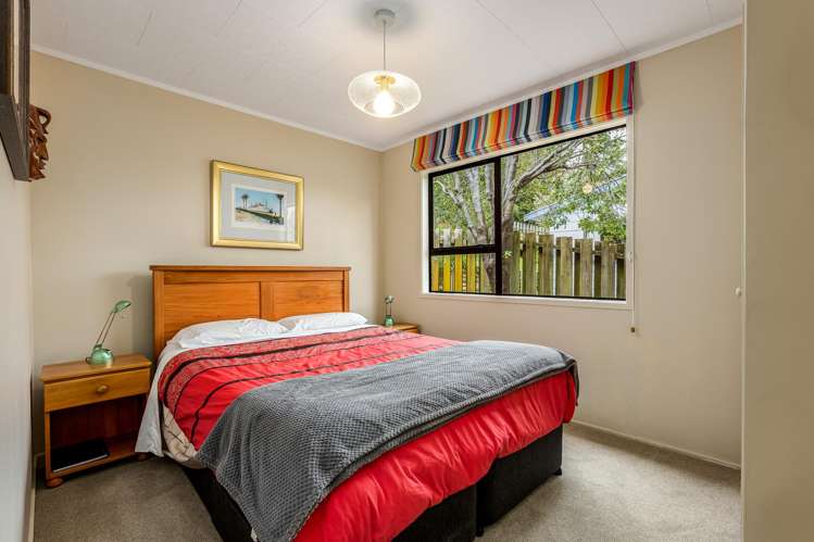 93 Leeward Drive Whitby_18