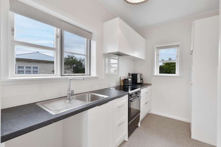 21 Robert Street Marton_1