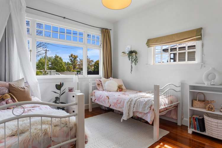 42 Barrington Street Somerfield_16