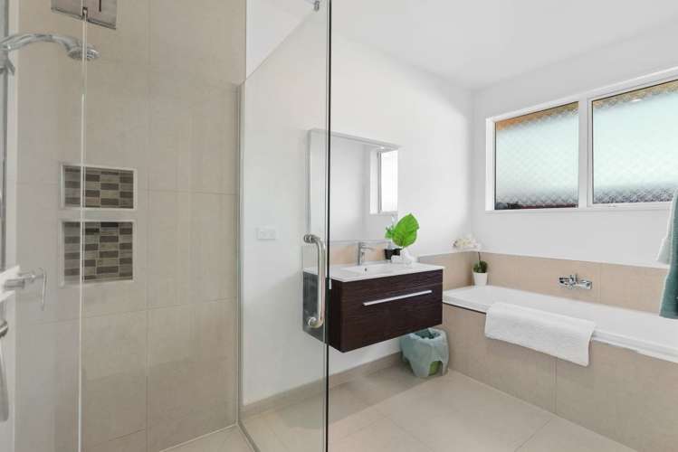 10 Edwin Ebbett Place Wigram_11