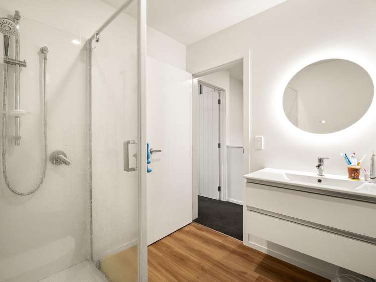 4 Dallas Lane Caversham_24