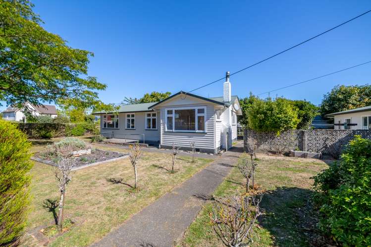 282 High Street South Carterton_12