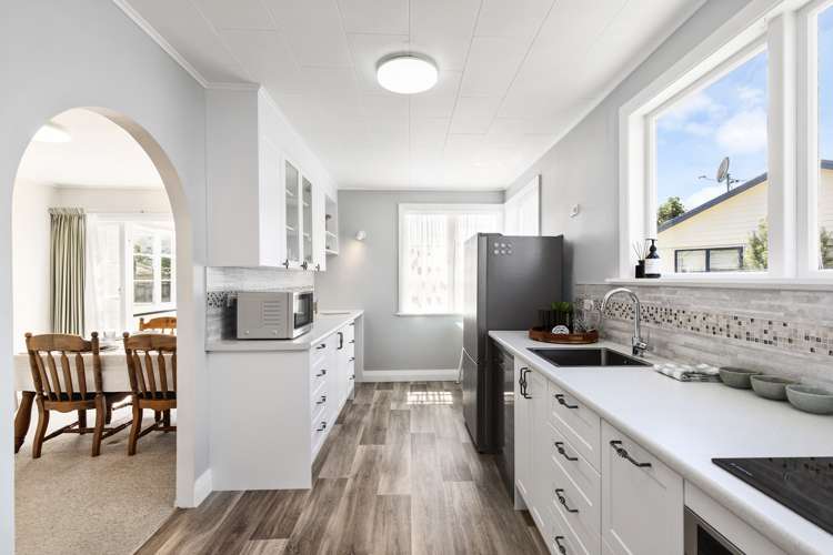 13 Kilmister Grove Boulcott_3