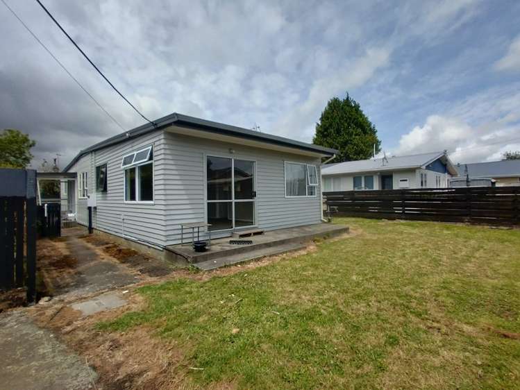 123A-B Martin Street Wallaceville_12