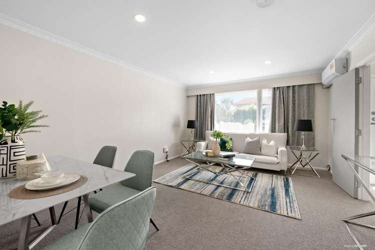 2b Cheriton Road Mellons Bay_1