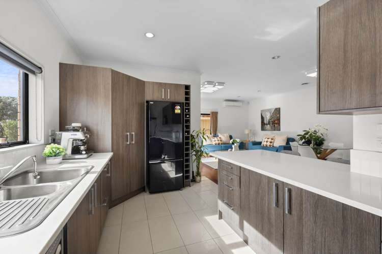 11 Agapanthus Place Flat Bush_6