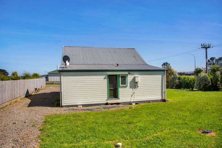 1 Mahuru Lane Okato_17