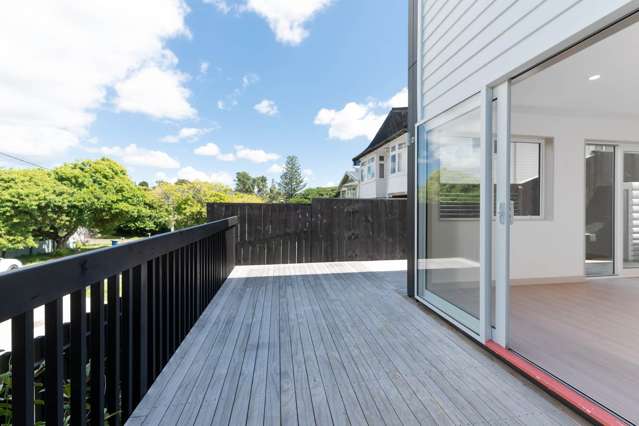 1&2/66 Gardner Avenue New Lynn_2
