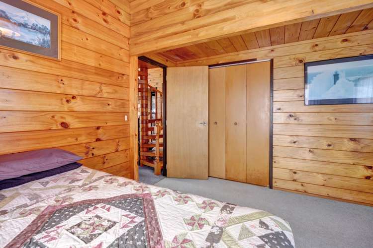 5 Dieffenbach Street Opunake_11