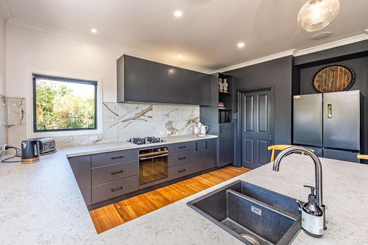 1 Shakespeare Road_5