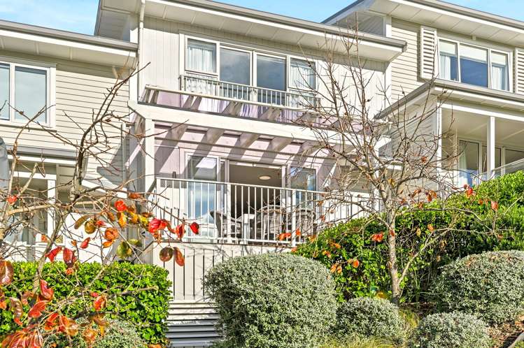 56 Panorama Heights_1