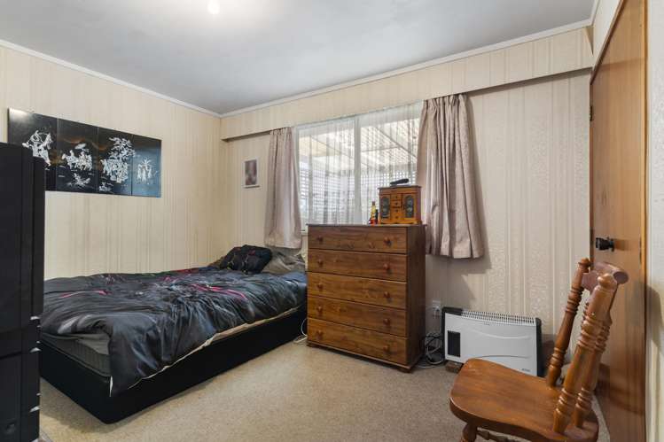 305 Roscommon Road Clendon Park_8