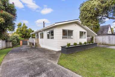 26 & 26a Mirrabooka Avenue_3